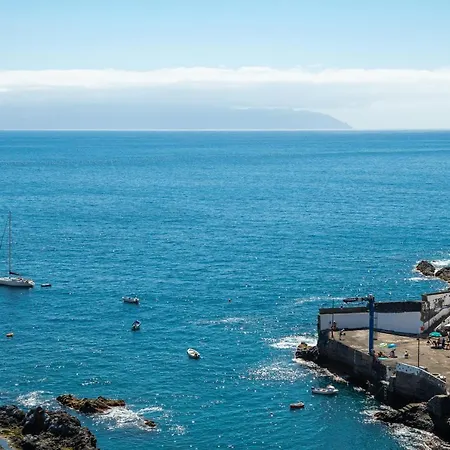 102 Accomodation, Front Line, Sea View Appartamento *